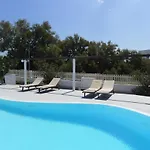 Nostos Lägenhet Perivolos (Santorini)