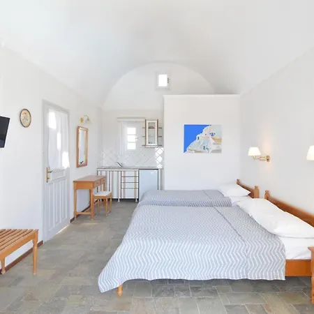 Nostos Studios * Perivolos (Santorini)