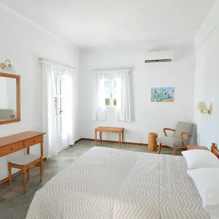 Nostos Studios *