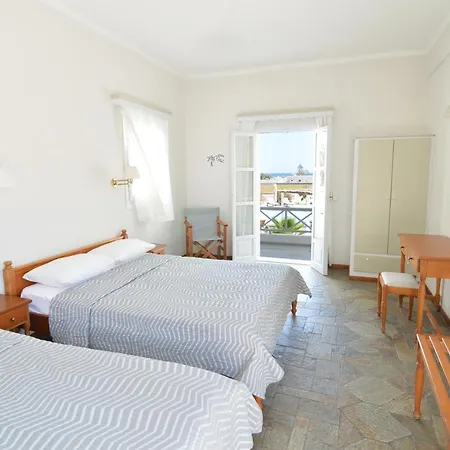Nostos Studios Perivolos (Santorini)