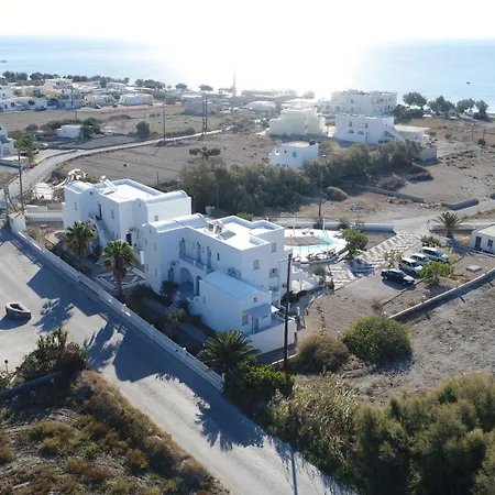 诺斯特斯公寓式酒店