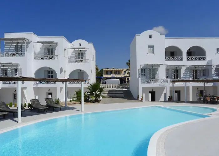 Nostos Studios Perivolos (Santorini)